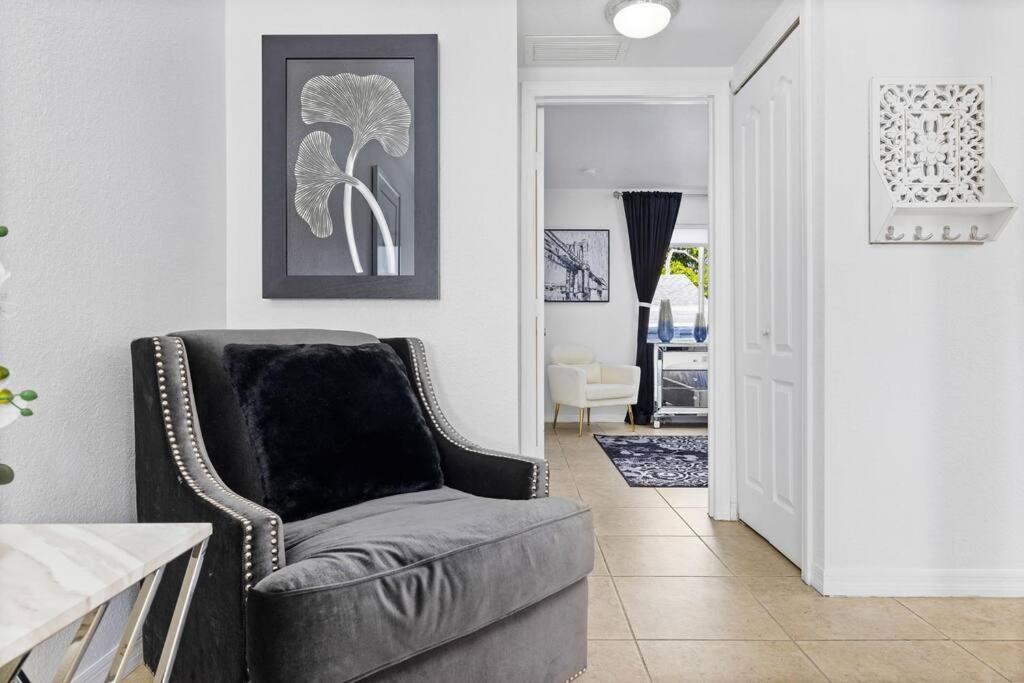Beautiful Apartment In The Heart Of Miami Apt 8 Екстер'єр фото